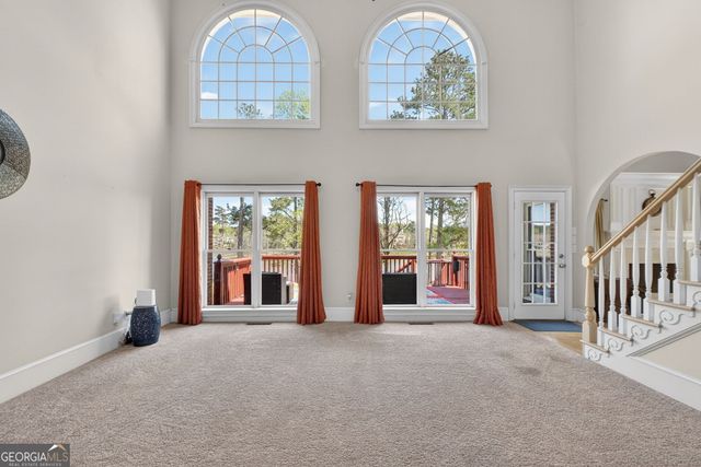 1009 Lyndhurst Way SE, Conyers, GA 30013