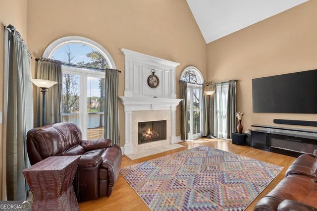1009 Lyndhurst Way SE, Conyers, GA 30013