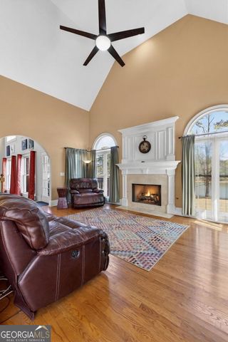 1009 Lyndhurst Way SE, Conyers, GA 30013