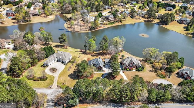 1009 Lyndhurst Way SE, Conyers, GA 30013