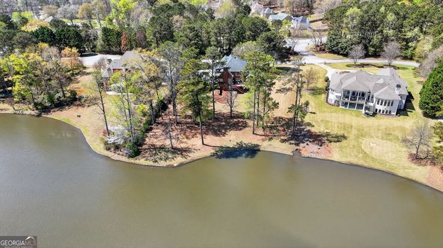 1009 Lyndhurst Way SE, Conyers, GA 30013