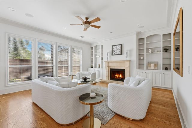 539 Wisteria Street, Bellaire, TX 77401