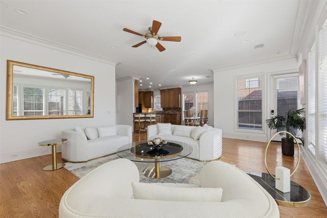 539 Wisteria Street, Bellaire, TX 77401