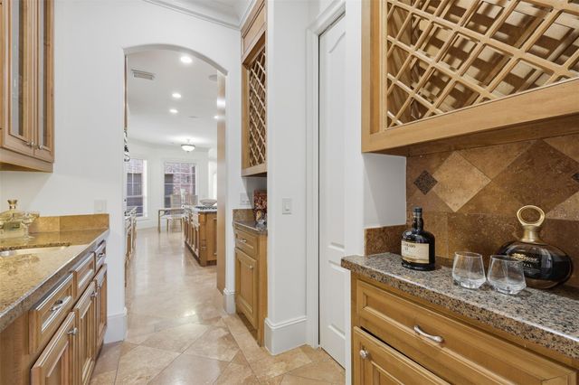 539 Wisteria Street, Bellaire, TX 77401