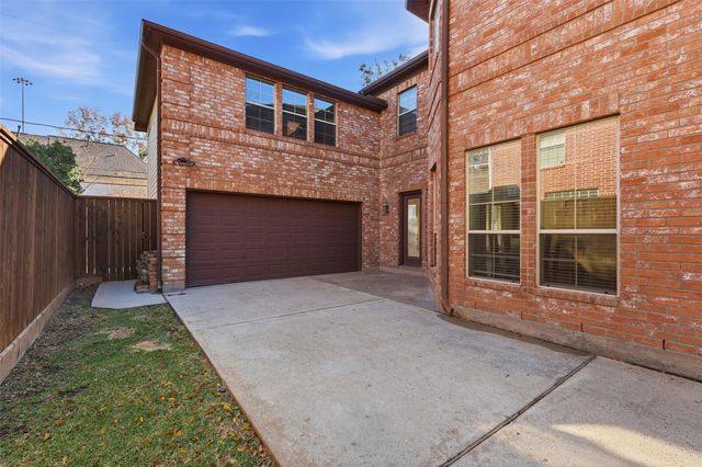 539 Wisteria Street, Bellaire, TX 77401