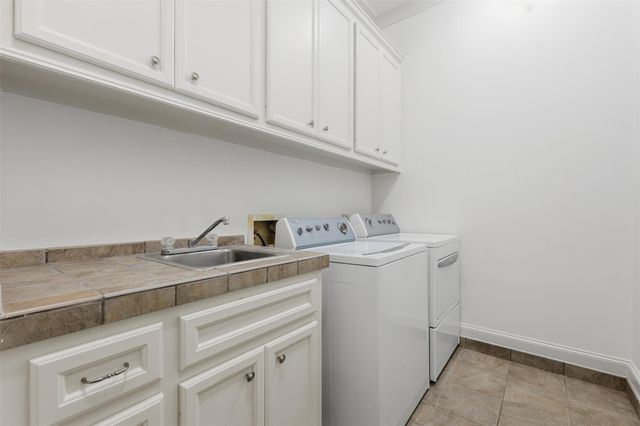 539 Wisteria Street, Bellaire, TX 77401