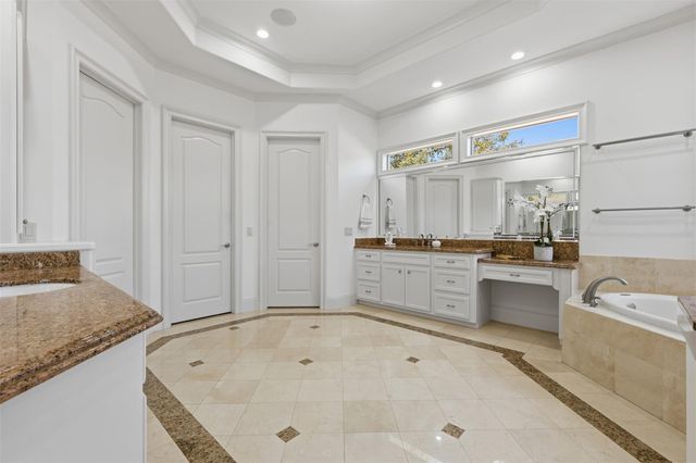 539 Wisteria Street, Bellaire, TX 77401