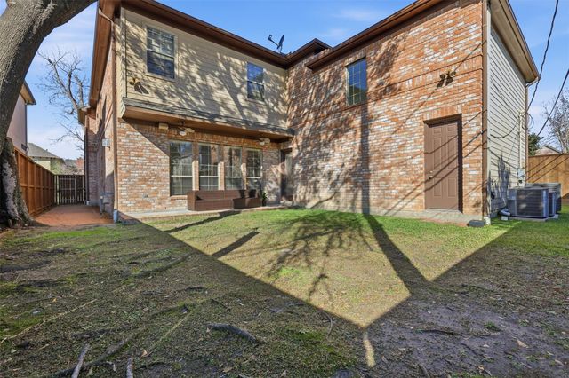 539 Wisteria Street, Bellaire, TX 77401