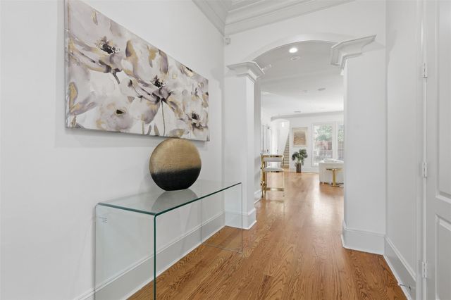 539 Wisteria Street, Bellaire, TX 77401