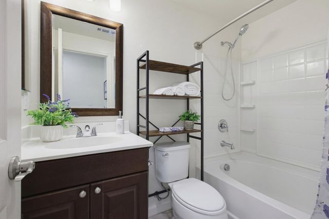 186 William Manly Street 7, San Jose, CA 95136