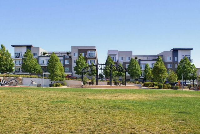 186 William Manly Street 7, San Jose, CA 95136
