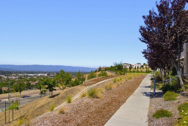 186 William Manly Street 7, San Jose, CA 95136