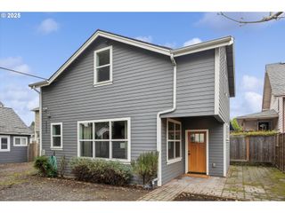 6443 Ne 33RD Ave B, Portland, OR 97211