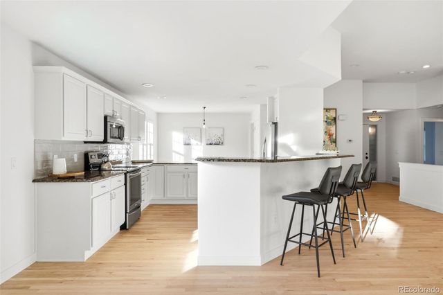 7883 S Buchanan Way, Aurora, CO 80016