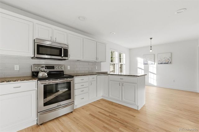 7883 S Buchanan Way, Aurora, CO 80016