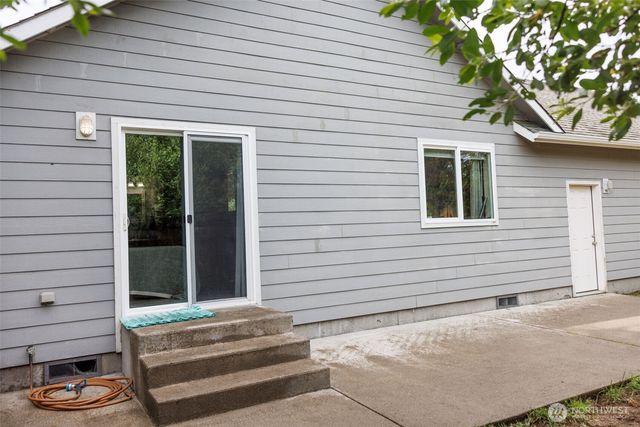 858 Willow Court SW, Ocean Shores, WA 98569