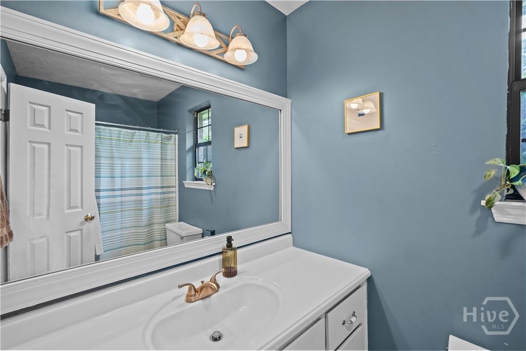 Image 30 of property listing at 8 Bristlecone Court, Savannah, GA 31419
