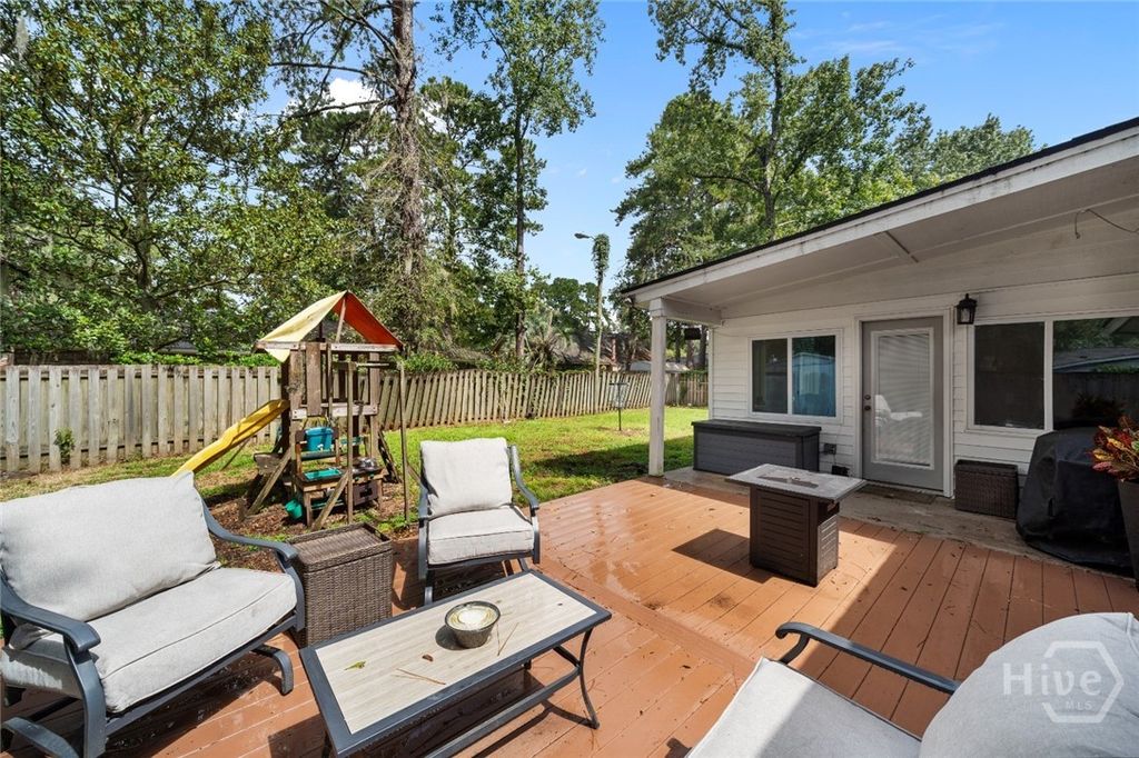 Image 42 of property listing at 8 Bristlecone Court, Savannah, GA 31419