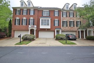 612 Vinings Estates SE Drive B12, Mableton, GA 30126