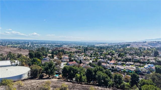5 Sagebrush, Pomona, CA 91766
