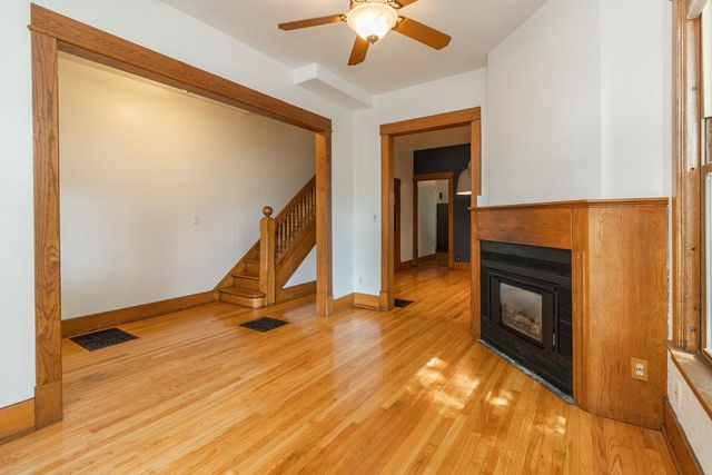119 Isabel Street E, Saint Paul, MN 55107