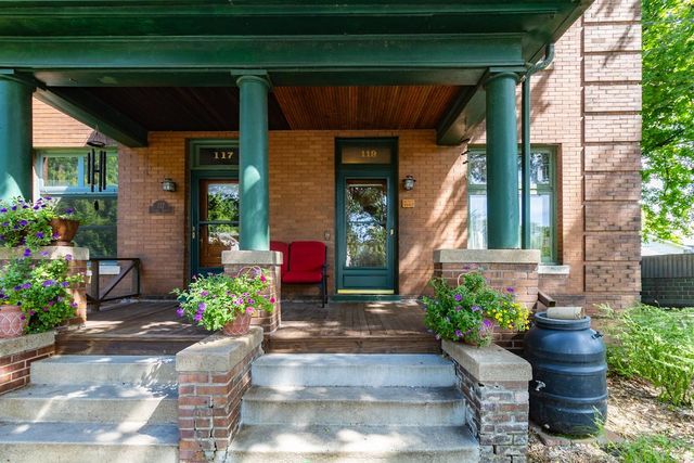 119 Isabel Street E, Saint Paul, MN 55107