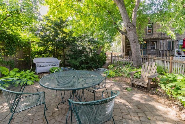 119 Isabel Street E, Saint Paul, MN 55107