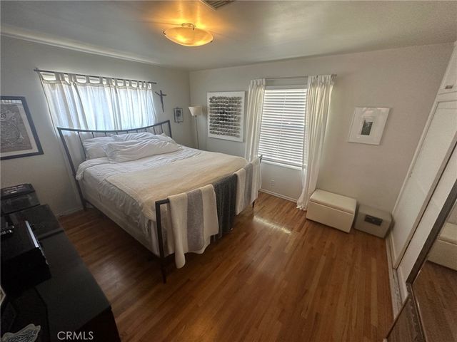 8956 Swinton Avenue, Los Angeles, CA 91343