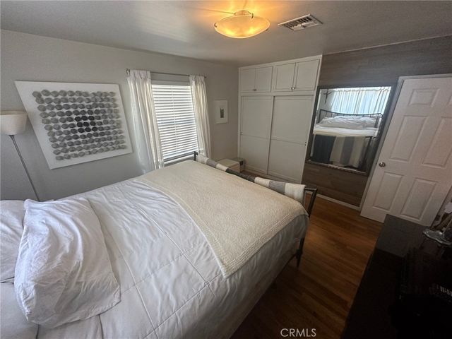 8956 Swinton Avenue, Los Angeles, CA 91343