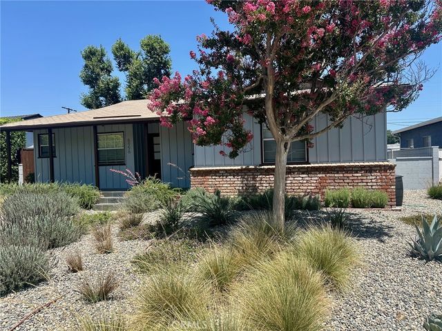 8956 Swinton Avenue, Los Angeles, CA 91343