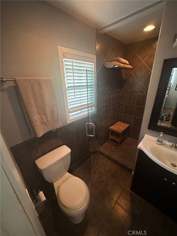 8956 Swinton Avenue, Los Angeles, CA 91343