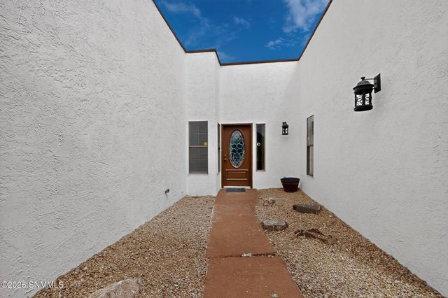 123 Lytton Circle, Las Cruces, NM 88001