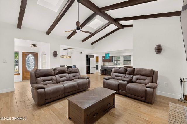 123 Lytton Circle, Las Cruces, NM 88001
