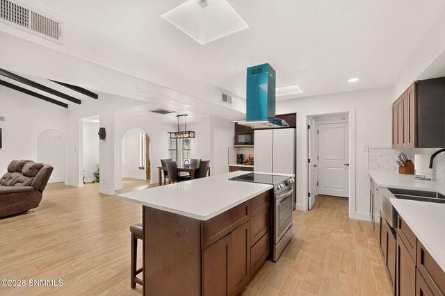 123 Lytton Circle, Las Cruces, NM 88001