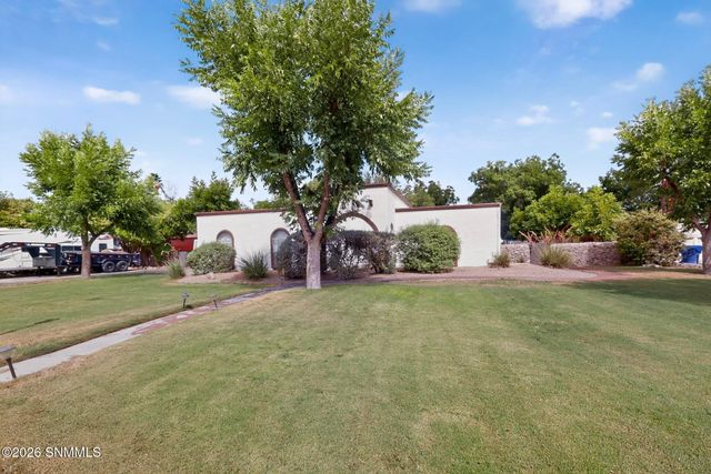 123 Lytton Circle, Las Cruces, NM 88001