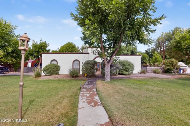 123 Lytton Circle, Las Cruces, NM 88001