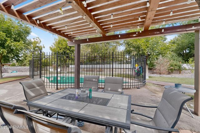 123 Lytton Circle, Las Cruces, NM 88001