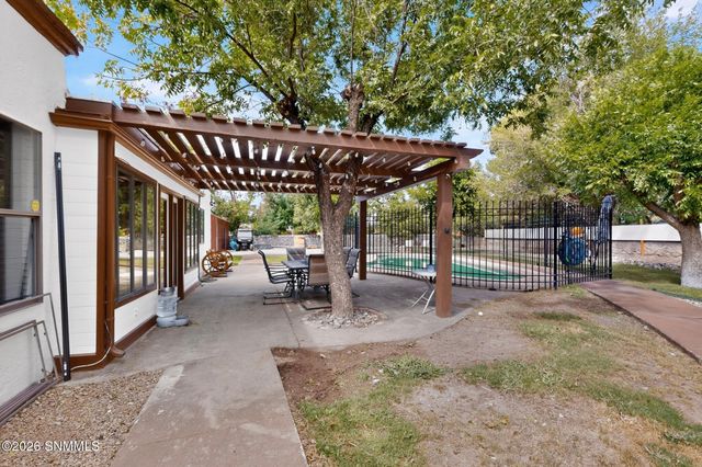 123 Lytton Circle, Las Cruces, NM 88001