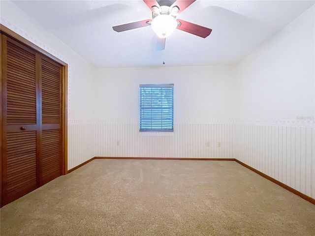 9471 MCINTOSH ROAD, Dover, FL 33527