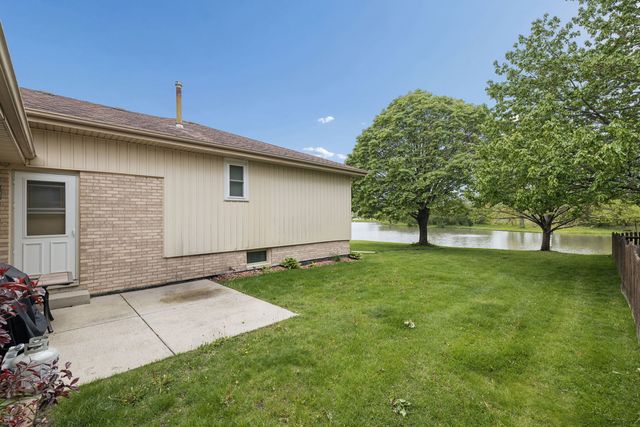 16170 Marigold Place, Orland Hills, IL 60487