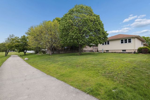16170 Marigold Place, Orland Hills, IL 60487