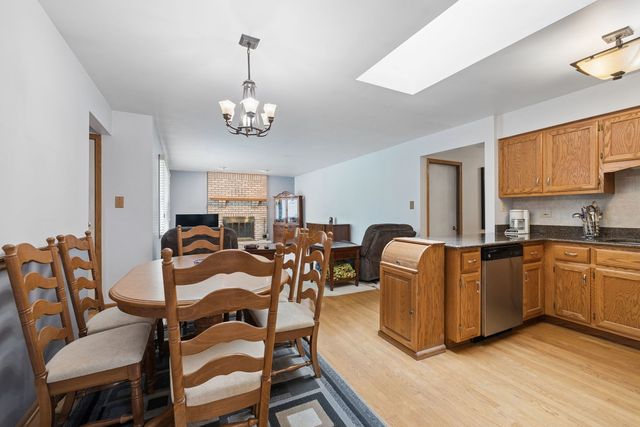 16170 Marigold Place, Orland Hills, IL 60487