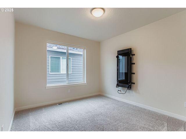 17412 Sw TRILLIUM Ln, Sherwood, OR 97140