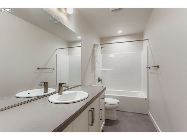 17412 Sw TRILLIUM Ln, Sherwood, OR 97140