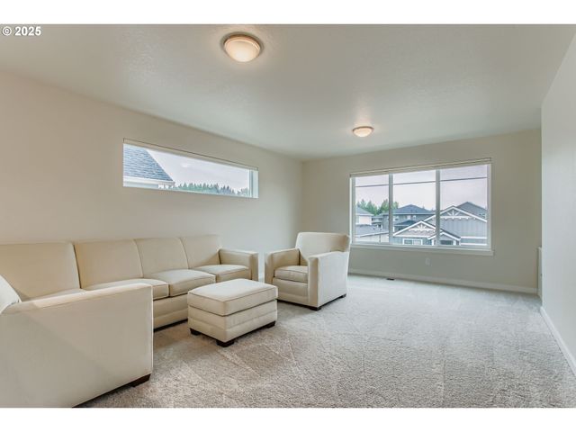 17412 Sw TRILLIUM Ln, Sherwood, OR 97140
