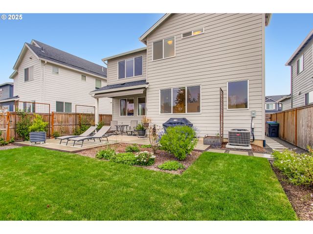 17412 Sw TRILLIUM Ln, Sherwood, OR 97140