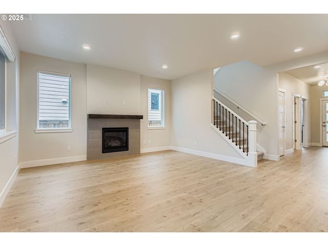 17412 Sw TRILLIUM Ln, Sherwood, OR 97140