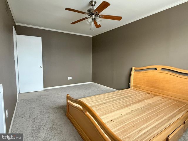 9 INGRID CT, Wilmington, DE 19808