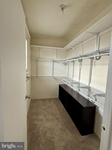 9 INGRID CT, Wilmington, DE 19808