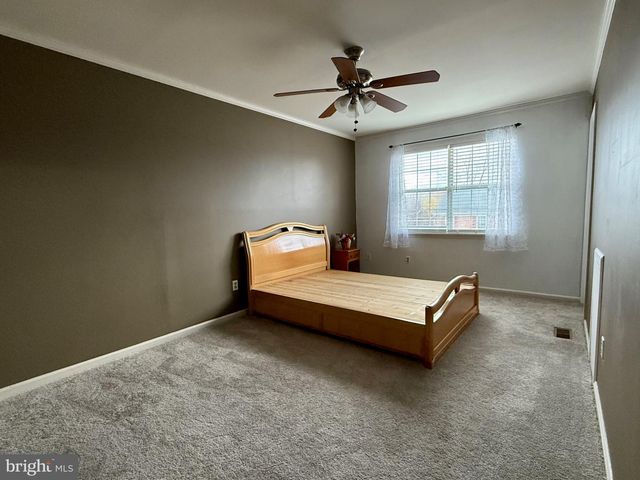 9 INGRID CT, Wilmington, DE 19808